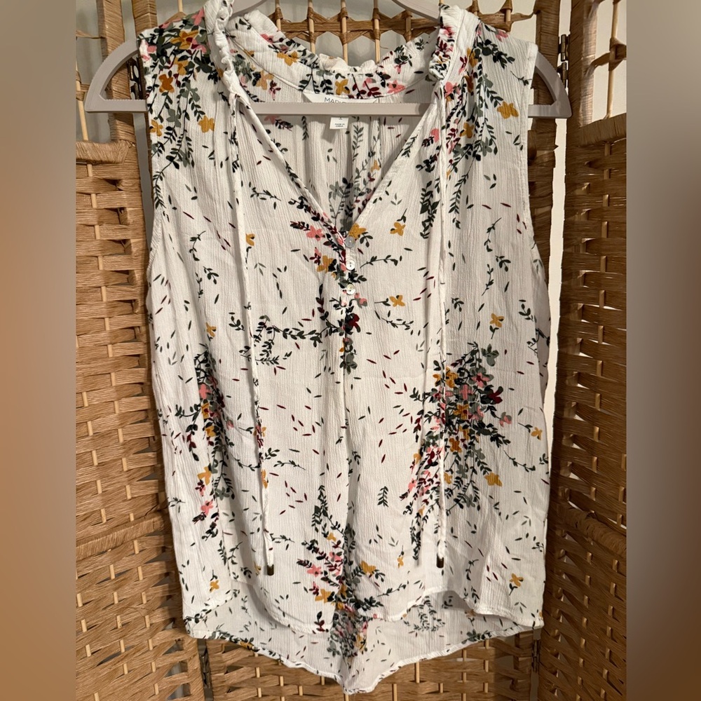Market & Spruce | Floral Sleeveless Blouse | Lightweight Flowy Rayon | Large